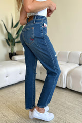 Judy Blue Full Size Queen Of Hearts Coin Pocket BF Jeans